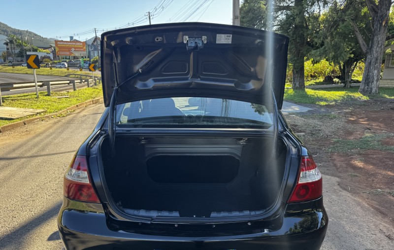 PRISMA 1.4 MPFI JOY 8V FLEX 4P MANUAL - 2009 - DOIS IRMãOS