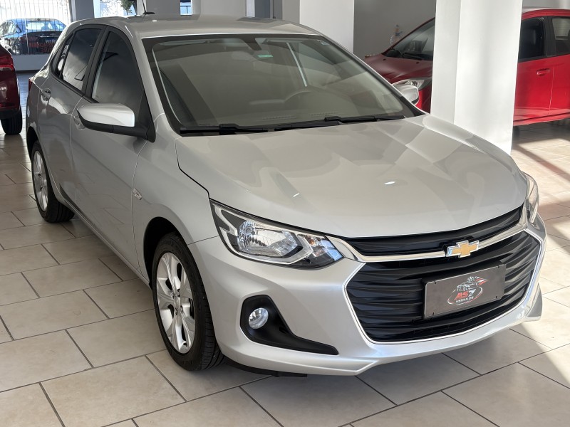 ONIX 1.0 LTZ 12V TURBO FLEX 4P MANUAL - 2023 - BENTO GONçALVES