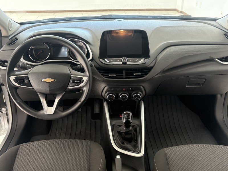 ONIX 1.0 LTZ 12V TURBO FLEX 4P MANUAL - 2023 - BENTO GONçALVES