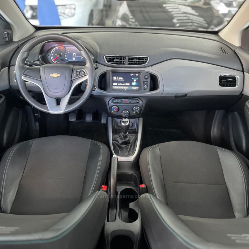 ONIX 1.4 MPFI LT 8V FLEX 4P MANUAL - 2019 - CANOAS
