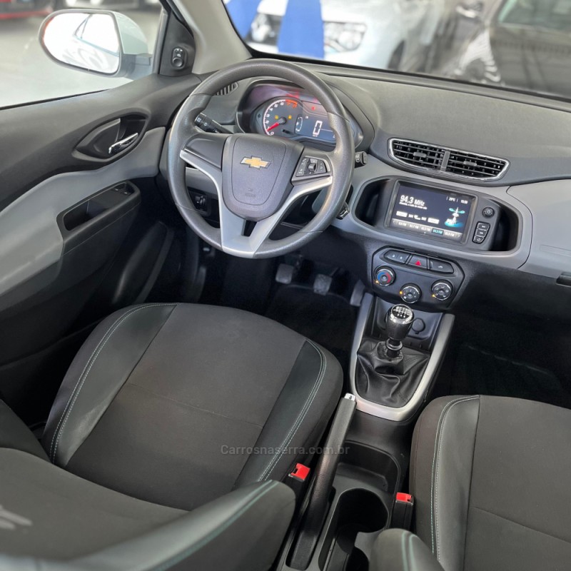 ONIX 1.4 MPFI LT 8V FLEX 4P MANUAL - 2019 - CANOAS
