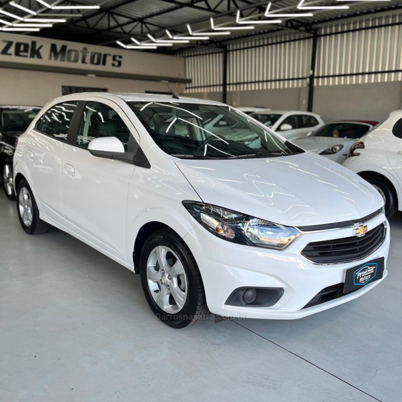 ONIX 1.4 MPFI LT 8V FLEX 4P MANUAL - 2019 - CANOAS