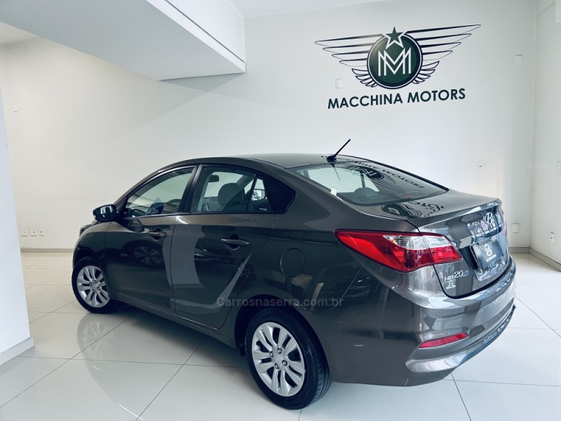 HB20S 1.6 COMFORT PLUS 16V FLEX 4P MANUAL - 2017 - CAXIAS DO SUL