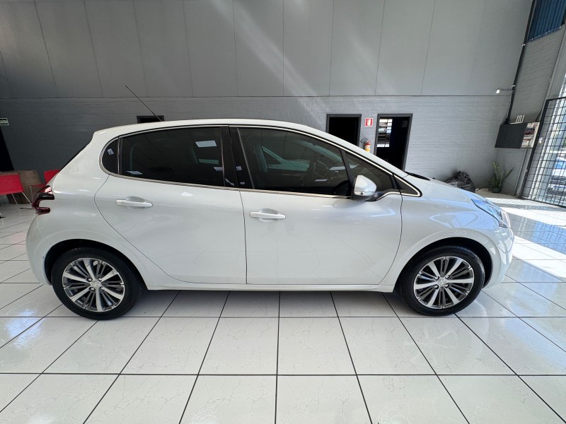 208 1.6 GRIFFE 16V FLEX 4P AUTOMÁTICO - 2017 - CAXIAS DO SUL