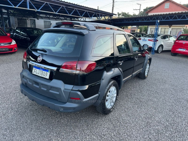 PALIO 1.8 MPI ADVENTURE WEEKEND 8V GASOLINA 4P MANUAL - 2014 - IGREJINHA