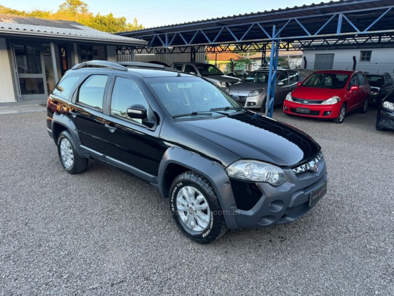 PALIO 1.8 MPI ADVENTURE WEEKEND 8V GASOLINA 4P MANUAL - 2014 - IGREJINHA