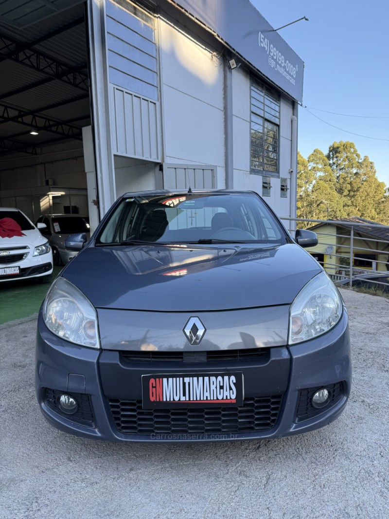 SANDERO  - 2013 - CAXIAS DO SUL