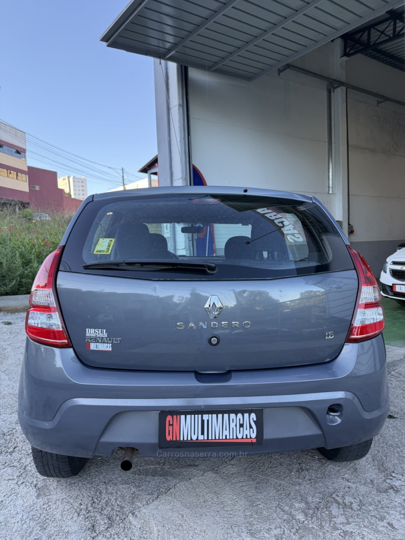 SANDERO  - 2013 - CAXIAS DO SUL