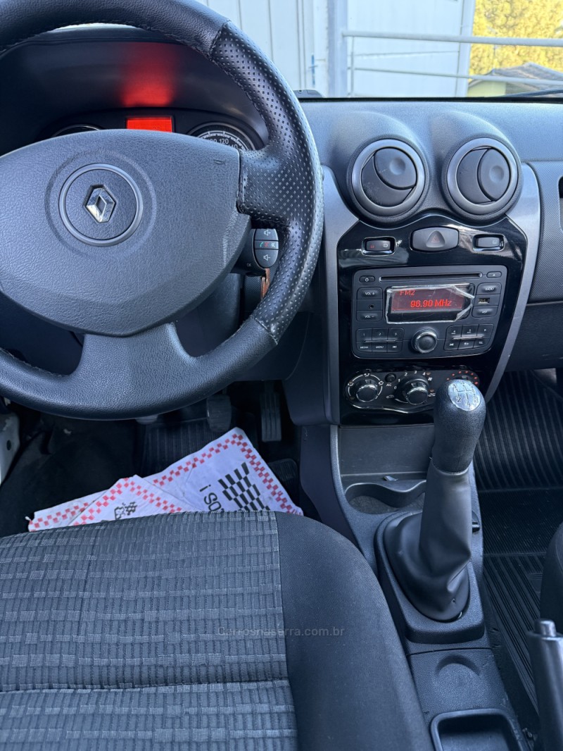 SANDERO  - 2013 - CAXIAS DO SUL