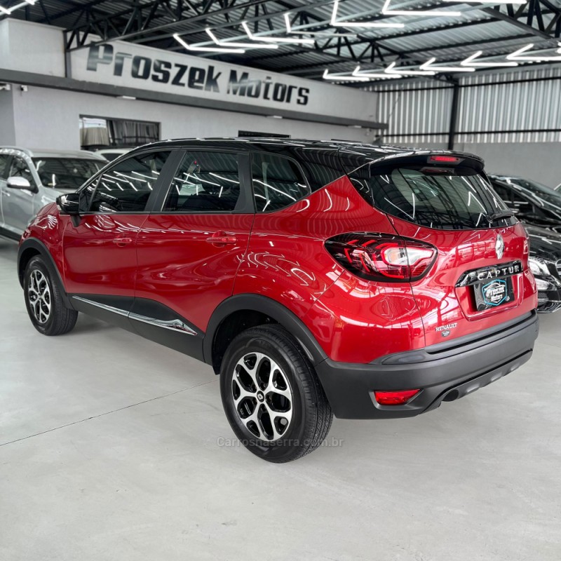 CAPTUR 1.6 LIFE 16V FLEX 4P AUTOMÁTICO - 2019 - CANOAS
