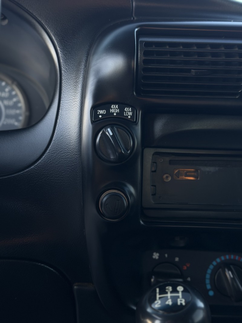 RANGER 3.0 XL 4X4 CD TURBO ELECTRONIC DIESEL 4P MANUAL - 2012 - ANTôNIO PRADO