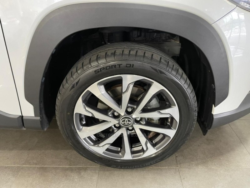 COROLLA 2.0 CROSS XRE 16V FLEX 4P AUTOMÁTICO - 2023 - CAXIAS DO SUL