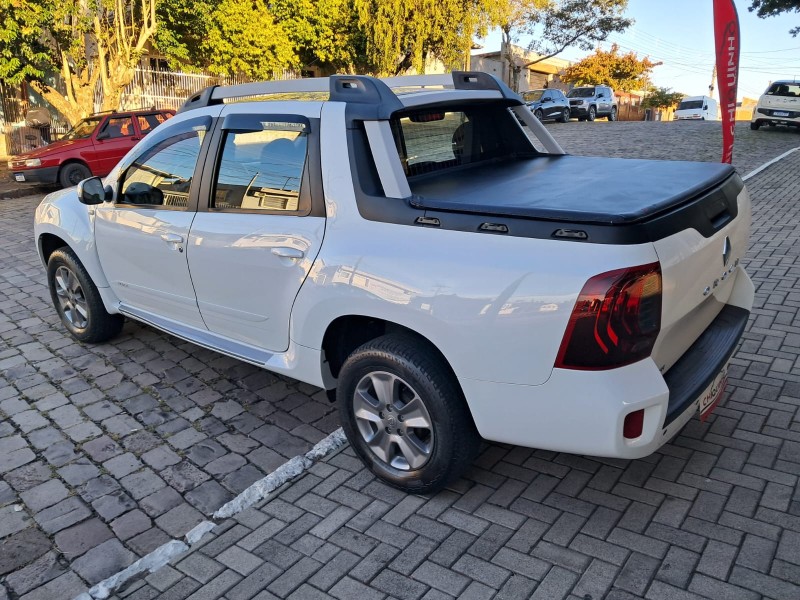 OROCH 1.6 16V DYNAMIQUE FLEX 4P MANUAL - 2017 - CAXIAS DO SUL