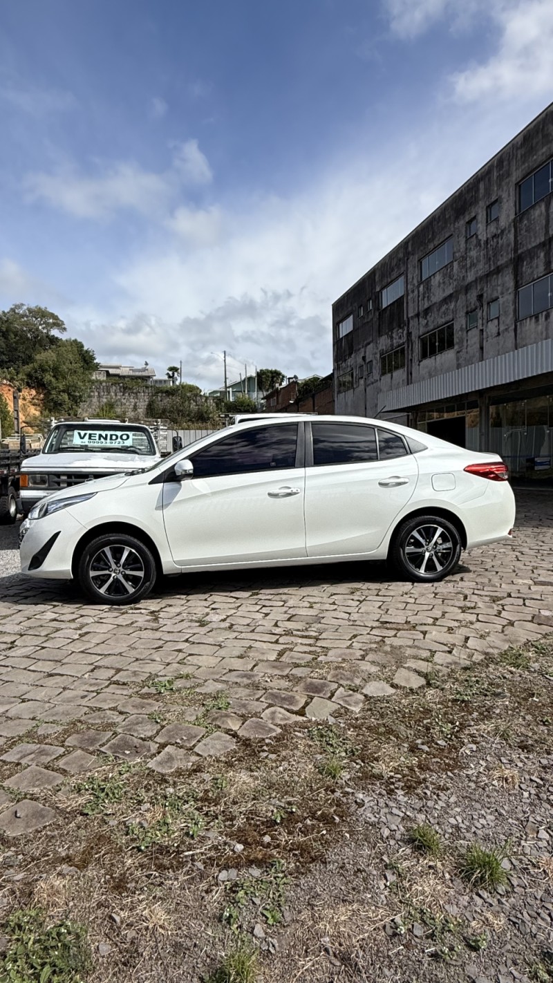 YARIS 1.5 XLS SEDAN 16V FLEX 4P AUTOMÁTICO - 2020 - SãO MARCOS