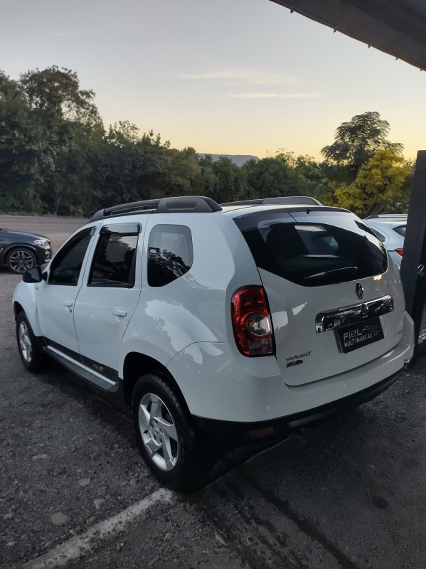 DUSTER 1.6 OUTDOOR 4X2 16V FLEX 4P MANUAL - 2015 - VALE REAL