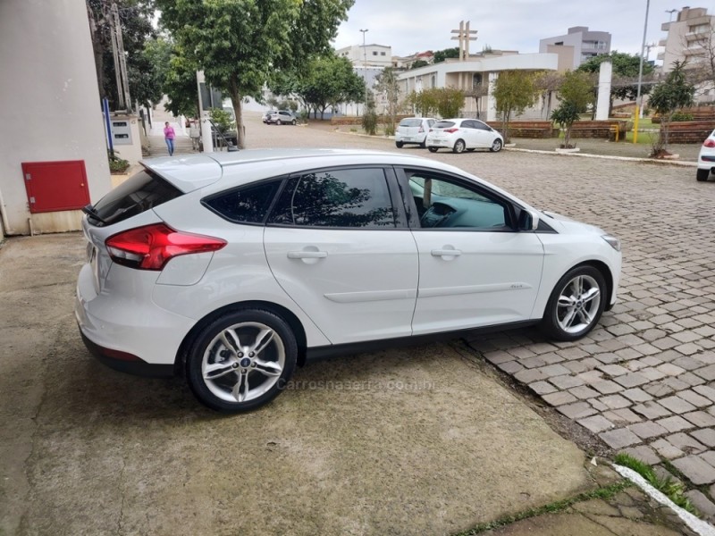 FOCUS 1.6 SE 16V FLEX 4P MANUAL - 2019 - GUAPORé