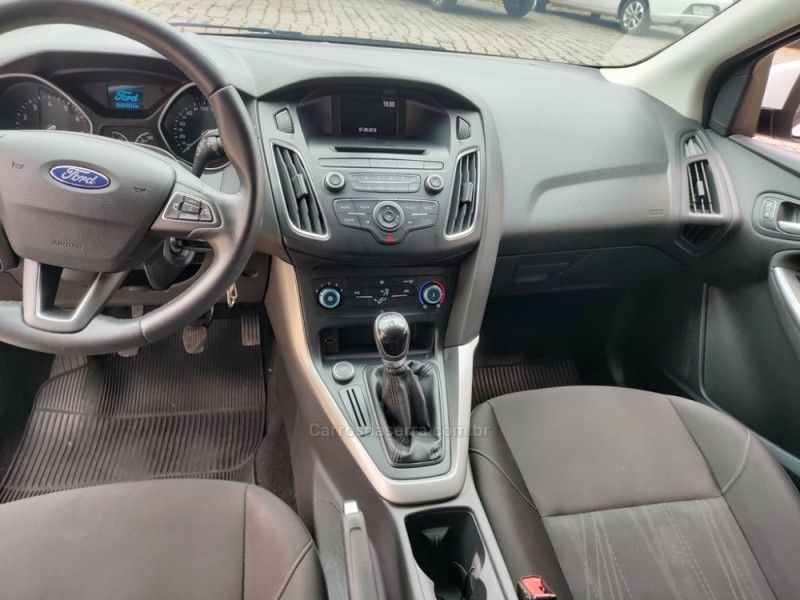 FOCUS 1.6 SE 16V FLEX 4P MANUAL - 2019 - GUAPORé
