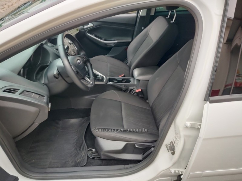 FOCUS 1.6 SE 16V FLEX 4P MANUAL - 2019 - GUAPORé