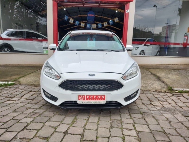 FOCUS 1.6 SE 16V FLEX 4P MANUAL - 2019 - GUAPORé