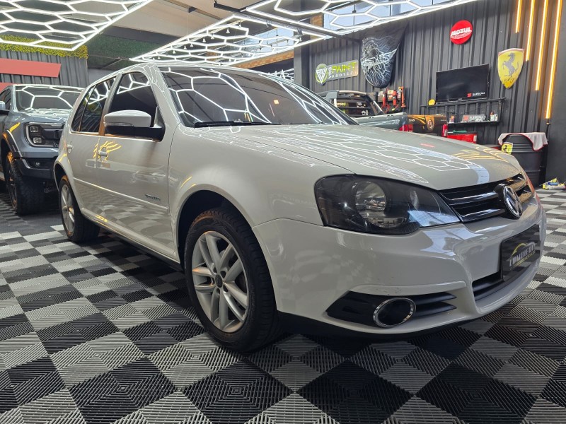 GOLF 1.6 MI SPORTLINE 8V FLEX 4P MANUAL - 2013 - FARROUPILHA