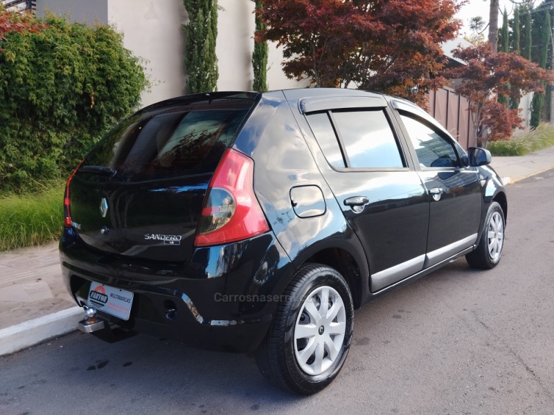 SANDERO 1.6 EXPRESSION 8V FLEX 4P MANUAL - 2010 - FARROUPILHA
