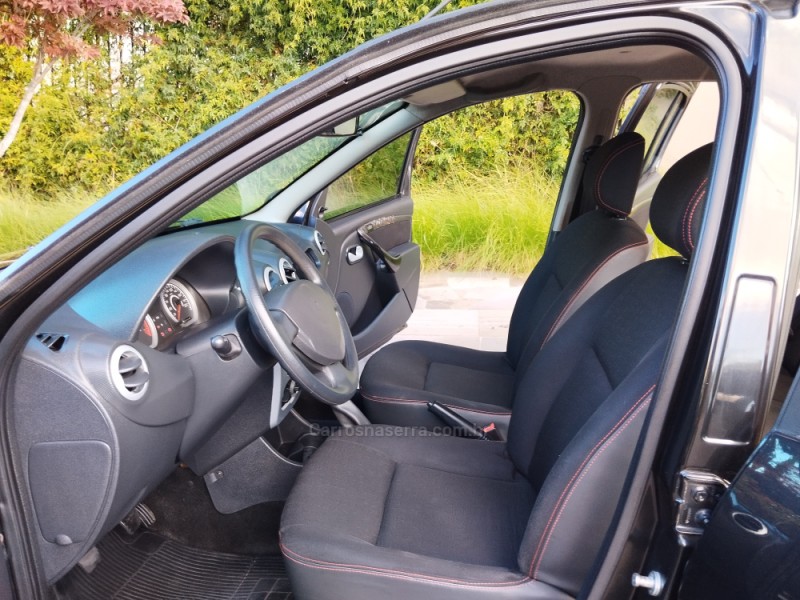 SANDERO 1.6 EXPRESSION 8V FLEX 4P MANUAL - 2010 - FARROUPILHA