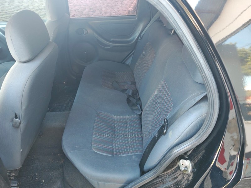 CELTA 1.0 MPFI VHC 8V GASOLINA 4P MANUAL - 2003 - GUAPORé