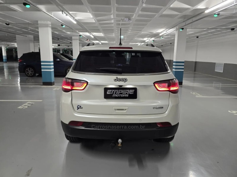 COMPASS 1.3 LONGITUDE T270 16V TURBO FLEX 4P AUTOMÁTICO - 2025 - PORTO ALEGRE