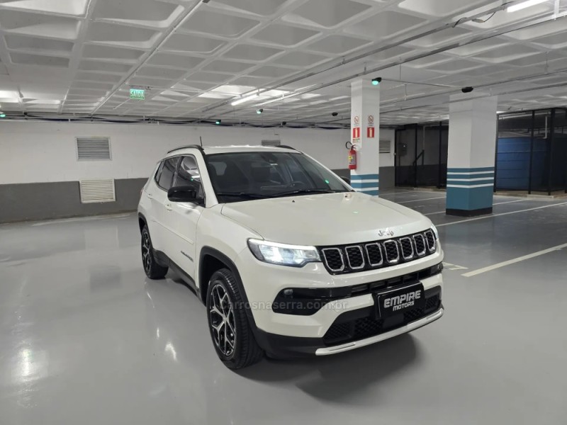 COMPASS 1.3 LONGITUDE T270 16V TURBO FLEX 4P AUTOMÁTICO - 2025 - PORTO ALEGRE