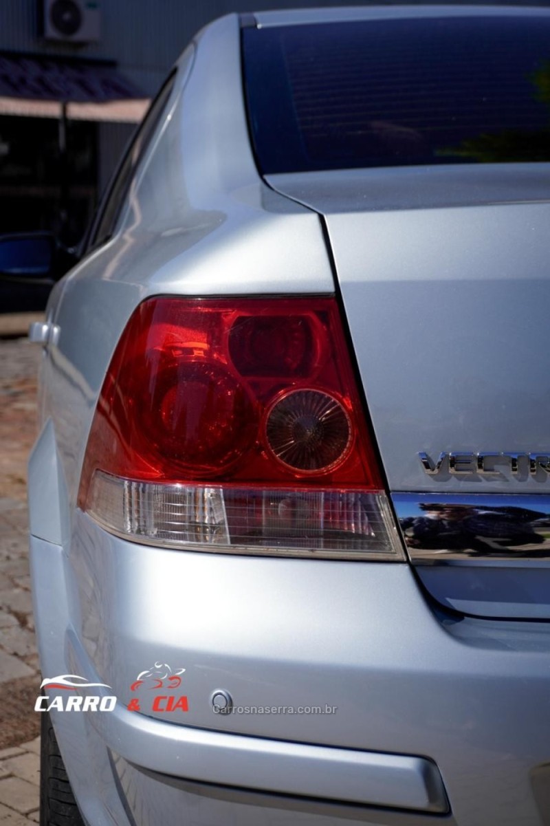 VECTRA 2.0 MPFI ELEGANCE 8V FLEX 4P MANUAL - 2006 - SANTA CRUZ DO SUL