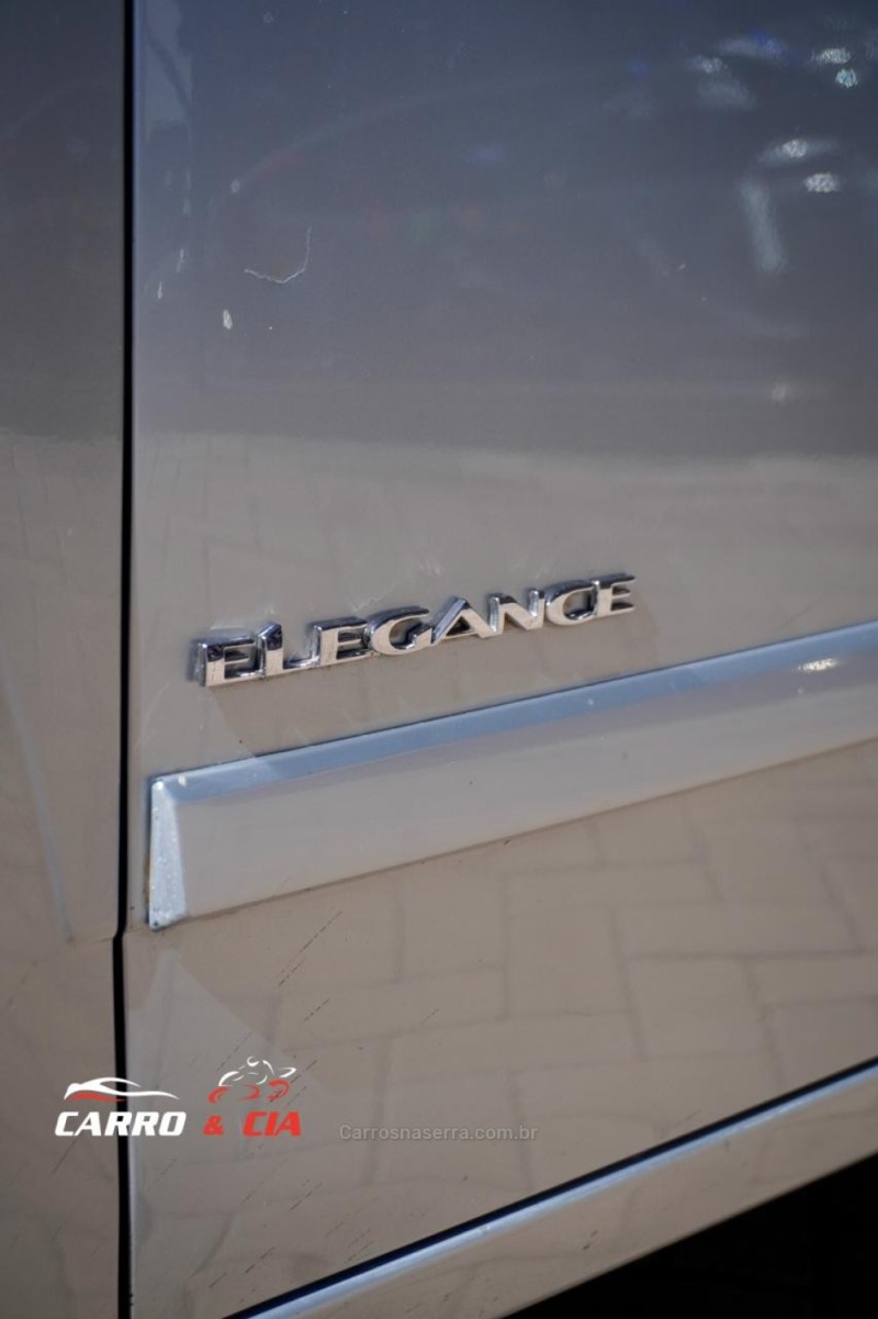 VECTRA 2.0 MPFI ELEGANCE 8V FLEX 4P MANUAL - 2006 - SANTA CRUZ DO SUL