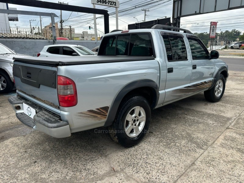 S10 2.4 MPFI RODEIO 4X2 CD 8V FLEX 4P MANUAL - 2011 - GRAVATAí