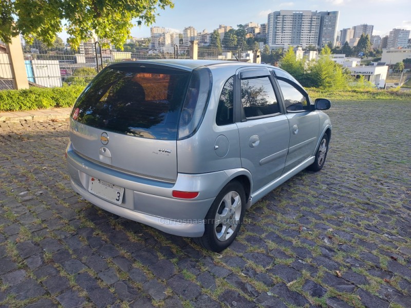 CORSA 1.0 MPFI MAXX 8V FLEX 4P MANUAL - 2006 - CAXIAS DO SUL