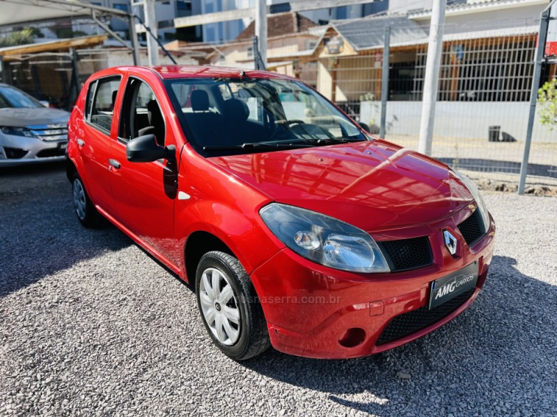 SANDERO 1.0 AUTHENTIQUE 16V FLEX 4P MANUAL - 2011 - CAXIAS DO SUL