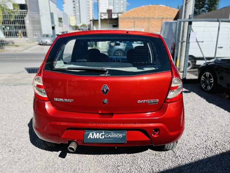 SANDERO 1.0 AUTHENTIQUE 16V FLEX 4P MANUAL - 2011 - CAXIAS DO SUL