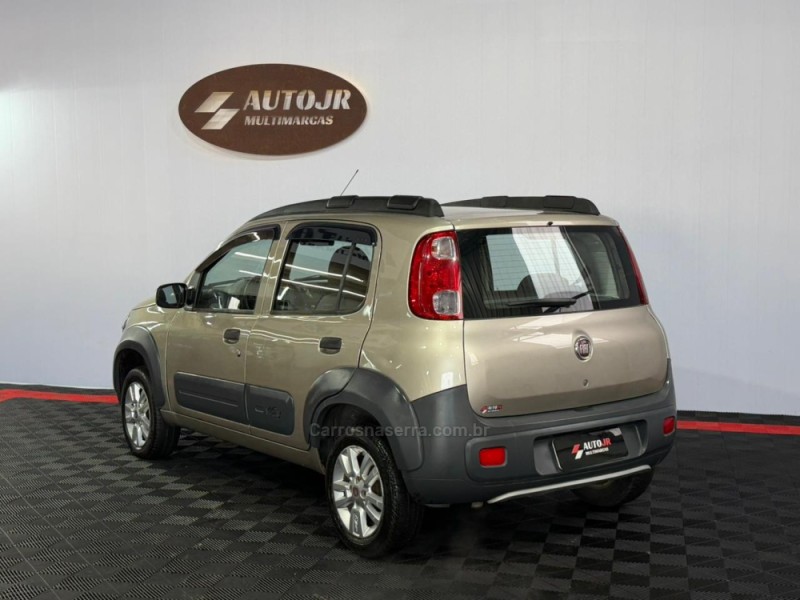 UNO 1.0 EVO WAY 8V FLEX 4P MANUAL - 2012 - VACARIA