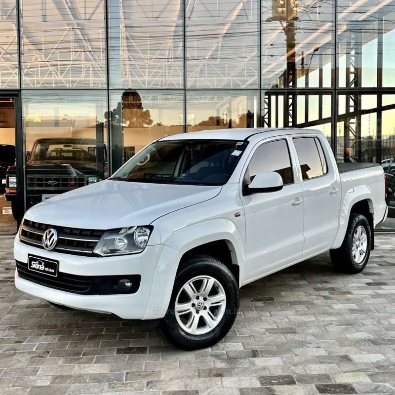 amarok 2.0 trendline 4x4 cd 16v turbo intercooler diesel 4p automatico 2013 vacaria