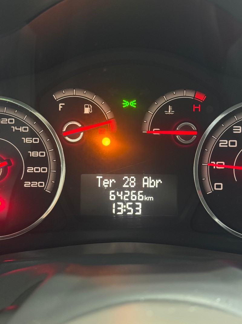 PALIO 1.4 MPI ATTRACTIVE 8V FLEX 4P MANUAL - 2014 - FELIZ