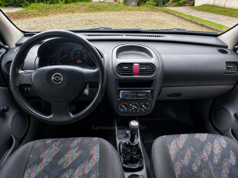CORSA 1.0 MPFI JOY 8V GASOLINA 4P MANUAL - 2004 - CAXIAS DO SUL