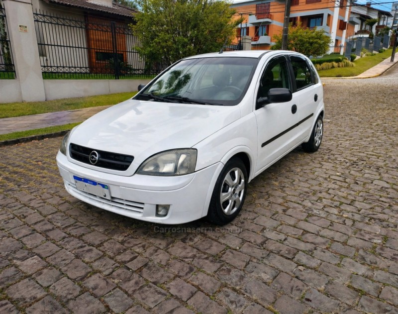 corsa 1.0 mpfi joy 8v gasolina 4p manual 2004 caxias do sul