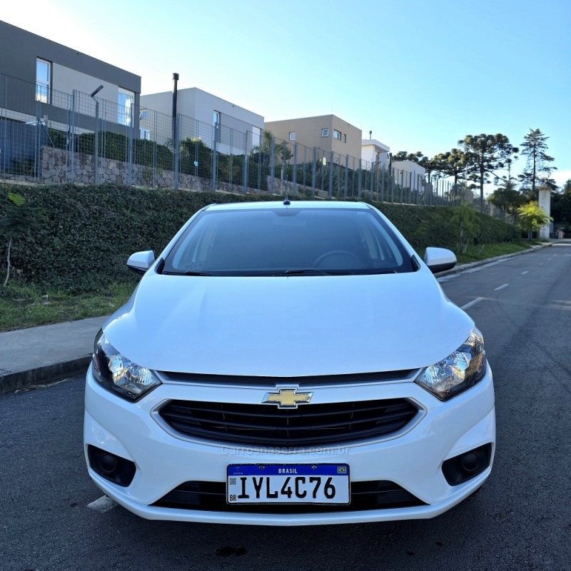 PRISMA 1.4 MPFI LT 8V FLEX 4P MANUAL - 2018 - CAXIAS DO SUL