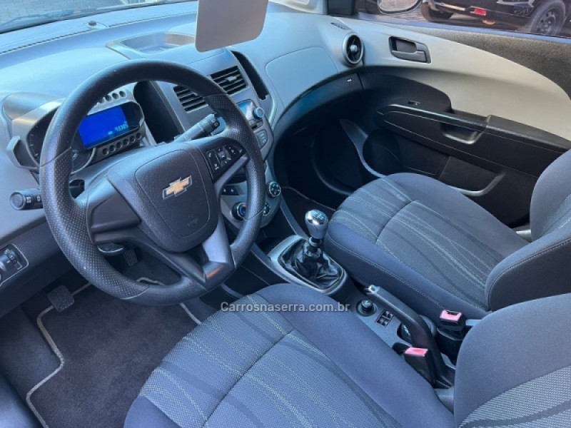 SONIC 1.6 LT 16V FLEX 4P MANUAL - 2013 - BENTO GONçALVES