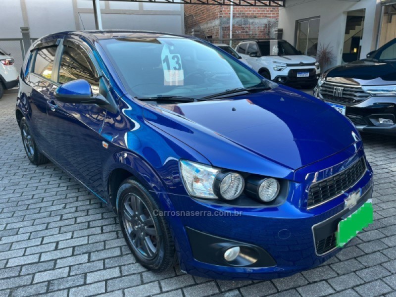 SONIC 1.6 LT 16V FLEX 4P MANUAL