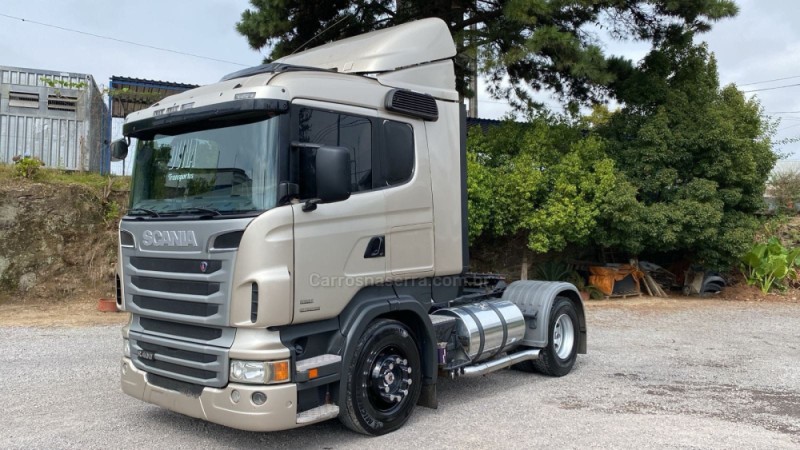 R-400 A 4X2 - 2013 - FARROUPILHA