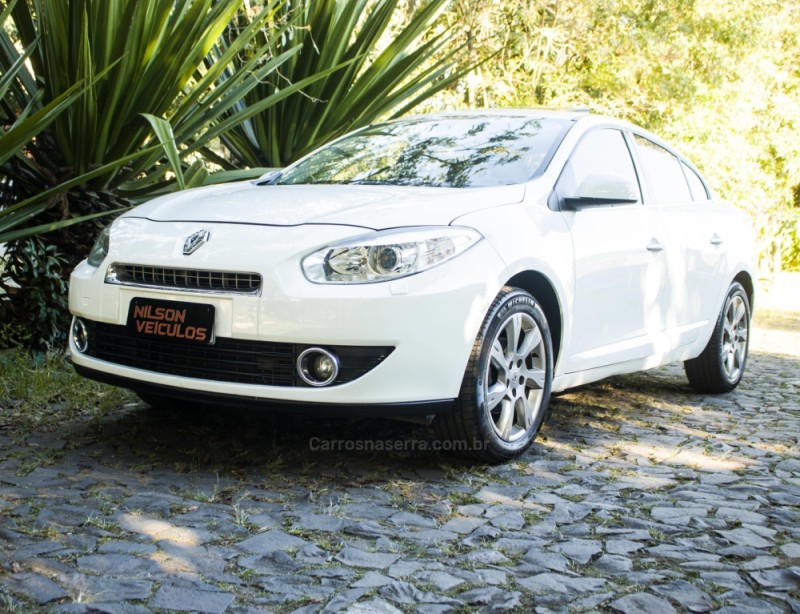 fluence 2.0 privilege 16v flex 4p automatico 2014 novo hamburgo