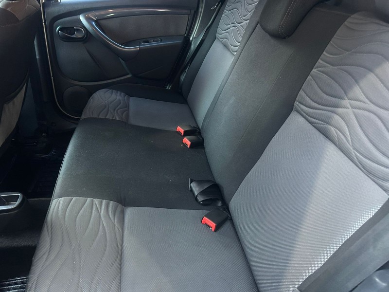 DUSTER 1.6 DYNAMIQUE 4X2 16V FLEX 4P MANUAL - 2014 - TRêS COROAS