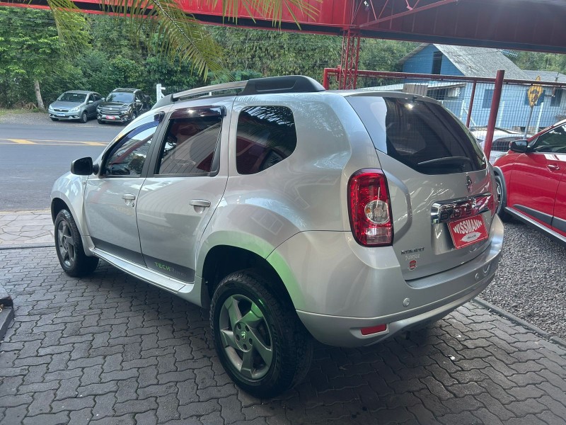DUSTER 1.6 DYNAMIQUE 4X2 16V FLEX 4P MANUAL - 2014 - TRêS COROAS