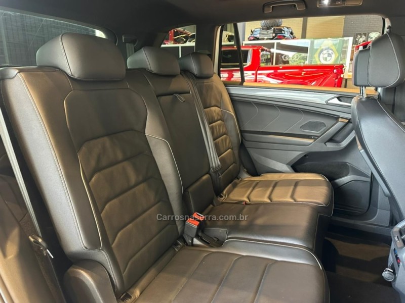 TIGUAN 2.0 ALLSPACE R-LINE 350 TSI 4X4 GASOLINA 4P - 2021 - CAXIAS DO SUL