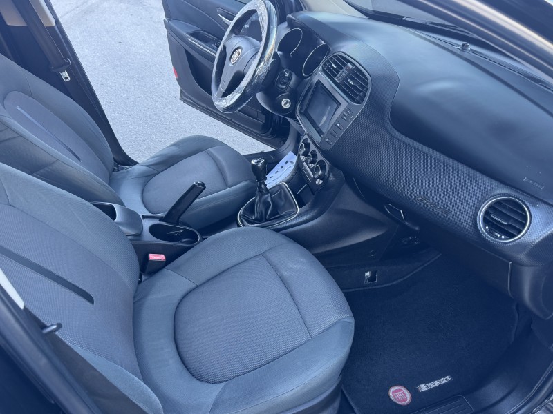 BRAVO 1.8 ESSENCE 16V FLEX 4P MANUAL - 2012 - CAXIAS DO SUL