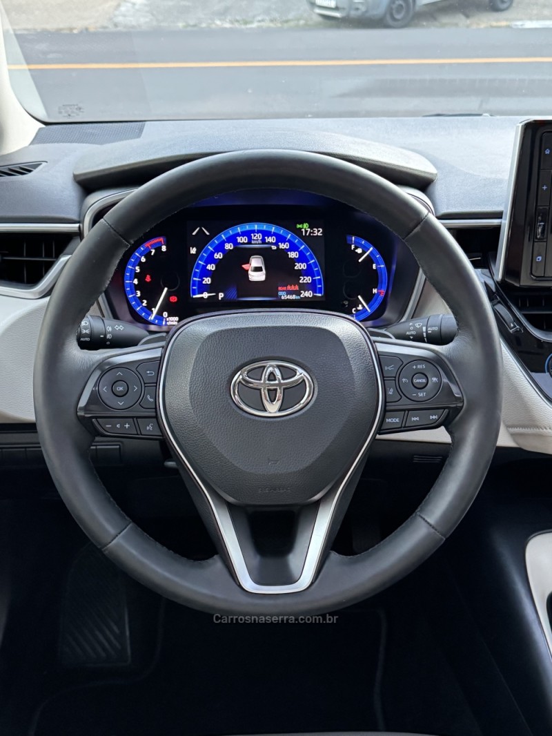 COROLLA 2.0 ALTIS PREMIUM 16V FLEX 4P AUTOMÁTICO - 2023 - NOVO HAMBURGO